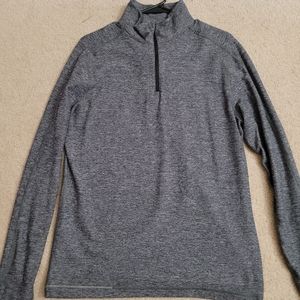 Lululemon 1/4 zip size medium
